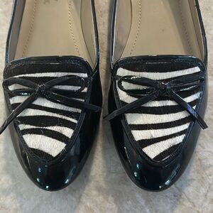 ELLEN TRACY Flats